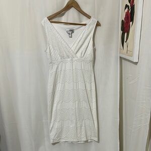 Joseph Ribkoff White Lace Detail Sleeveless Dress a305
